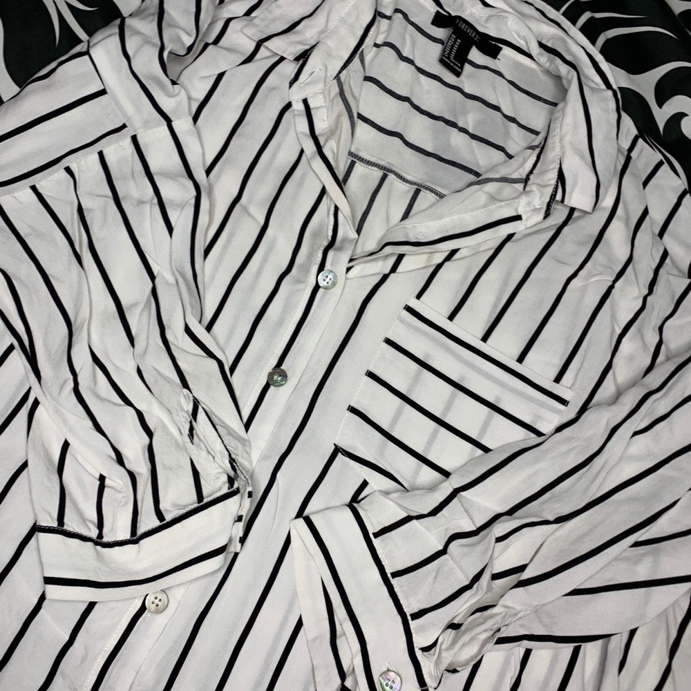 Forever21 Stripped blouse
